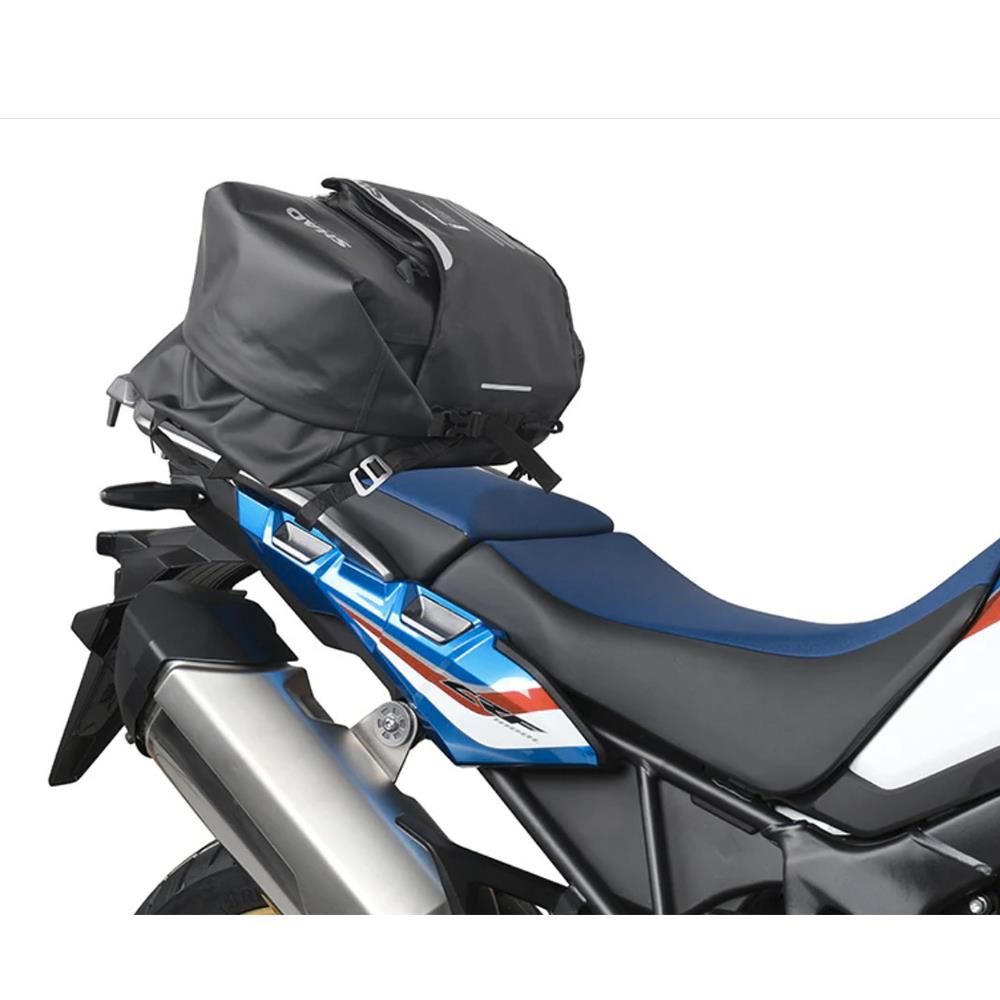 SHAD SW45 Motosiklet Sırt Çantası / Arka Soft Çanta X0SW45 SHAD SW45 Motosiklet Sırt Çantası / Arka Soft Çanta X0SW45